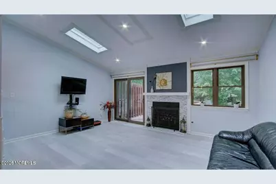 57 Chestnut Way, Manalapan Township, NJ 07726 - Photo 6