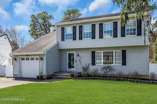 170 Smith Cir, Point Pleasant, NJ 08742 - Photo 2