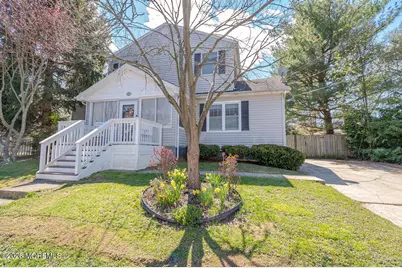 220 Washington Avenue, Matawan, NJ 07747 - Photo 2