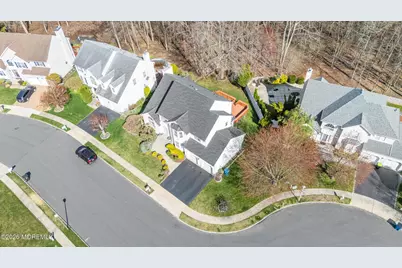 35 Trish Court, Matawan, NJ 07747 - Photo 2