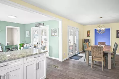 380 Trenton Avenue N, Bayville, NJ 08721 - Photo 12