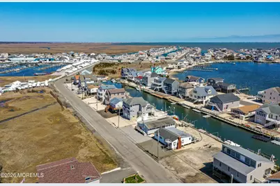 16 Carroll Avenue, Tuckerton, NJ 08087 - Photo 32