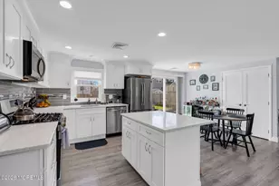 421 Forrest Ave, Lanoka Harbor, NJ 08734 - Photo 8