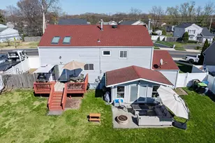 611 S Laurel Ave, Hazlet Township, NJ 07730 - Photo 36