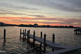 517 Bayview Dr, Toms River Township, NJ 08753 - Photo 1