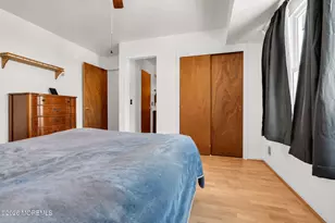 522 Woolley Dr, Neptune Township, NJ 07753 - Photo 14