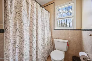 36 Overbrook Dr, Freehold, NJ 07728 - Photo 22