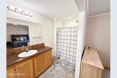 65 Woodchuck Parkway, Whiting, NJ 08759 - Photo 12