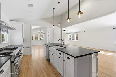 90 Birch Drive, Shrewsbury, NJ 07702 - Photo 8