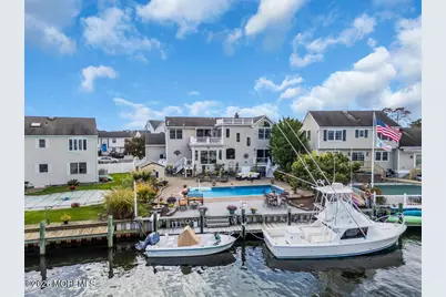 2111 Middle Avenue, Point Pleasant, NJ 08742 - Photo 2