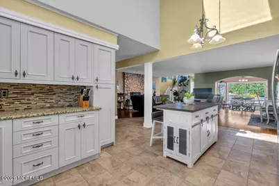 2111 Middle Avenue, Point Pleasant, NJ 08742 - Photo 16