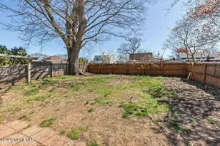 78 Liberty Pl, Hazlet Township, NJ 07734 - Photo 26