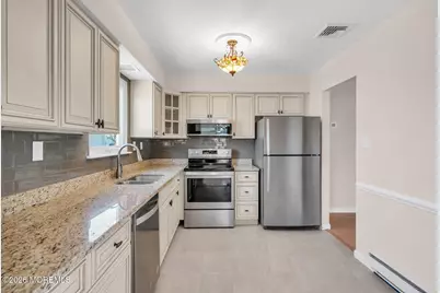 138 Clay Circle, Brick, NJ 08724 - Photo 10