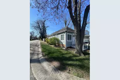 402 Maple Drive, Belford, NJ 07718 - Photo 2