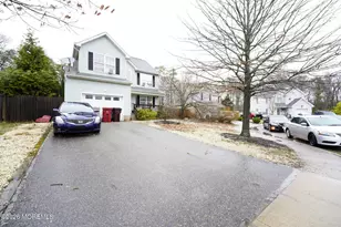 27 Lena Ct, Berkeley, NJ 08721 - Photo 2