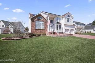 30 Terrier Pl, Kendall Park, NJ 08824 - Photo 4