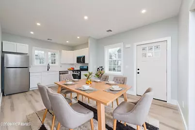 243 Virginia Avenue, Port Monmouth, NJ 07758 - Photo 4