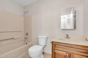 22 Farnworth Close, Freehold, NJ 07728 - Photo 28