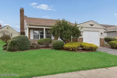 15 Buckingham Drive N, Manchester Township, NJ 08759 - Photo 2