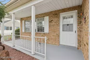 15 Buckingham Dr N, Manchester Township, NJ 08759 - Photo 4