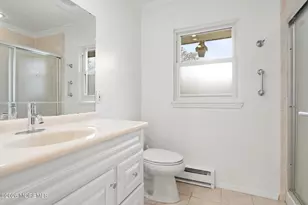 404A Picardy Ct, Lakewood, NJ 08701 - Photo 16