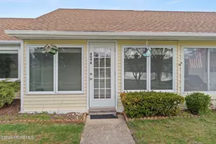 404A Picardy Ct, Lakewood, NJ 08701 - Photo 4