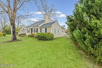 20 Weldon Road, Matawan, NJ 07747 - Photo 2