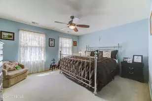 17 E Sagamore Dr, Farmingdale, NJ 07727 - Photo 20