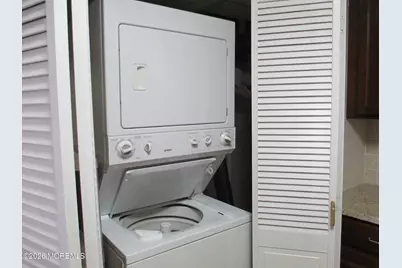 32 Center Avenue #14, Atlantic Highlands, NJ 07716 - Photo 12