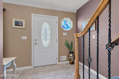 17 Devon Drive, Manalapan Township, NJ 07726 - Photo 4