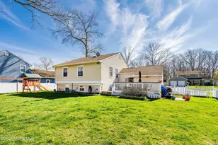 116 Weldon Rd, Manchester Township, NJ 08759 - Photo 2