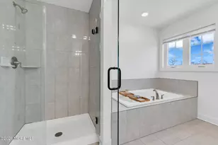 32 Tasha Ln, Howell Township, NJ 07731 - Photo 36