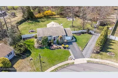 2 Darien Circle, Howell Township, NJ 07731 - Photo 50