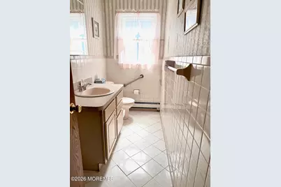 4 Rutland Drive, Toms River Township, NJ 08757 - Photo 16