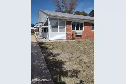 38 A Crestwood Parkway #A, Manchester Township, NJ 08759 - Photo 2