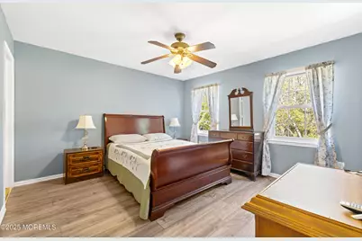 106 Wilshire Court, Old Bridge Township, NJ 08857 - Photo 18