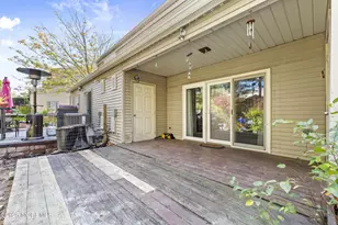 106 Wilshire Ct, Old Bridge Township, NJ 08857 - Photo 28