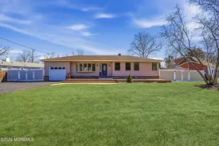 1057 Savannah St, Toms River Township, NJ 08753 - Photo 2