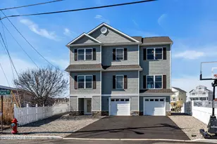 42 Carlyle Dr, Berkeley, NJ 08721 - Photo 2