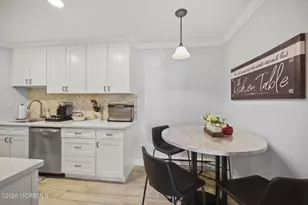 72 Overlook Way, Englishtown, NJ 07726 - Photo 6