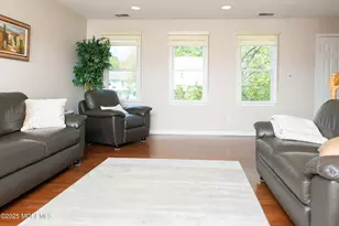 1150 Buckwald Ct, Lakewood, NJ 08701 - Photo 4