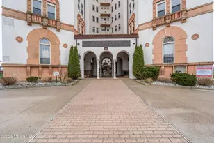 400 Deal Lake Dr, Asbury Park, NJ 07712 - Photo 6