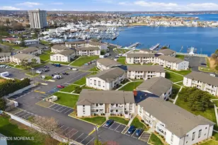 35 Wharfside Dr, Monmouth Beach, NJ 07750 - Photo 2