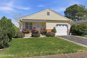 14 Woodstock Dr, Toms River Township, NJ 08757 - Photo 1