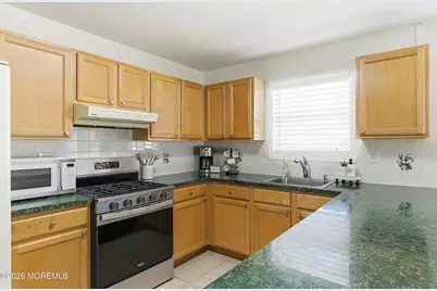 14 Woodstock Drive, Toms River Township, NJ 08757 - Photo 12