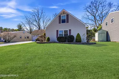 5 Berkshire Drive, Howell Township, NJ 07731 - Photo 4