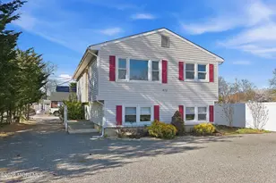 471 Woodpark Dr, Brick, NJ 08723 - Photo 2