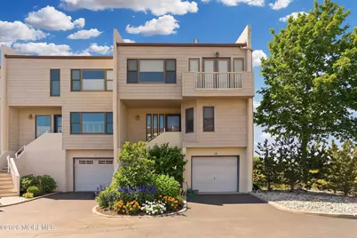 57 Bridgewaters Drive #18, Oceanport, NJ 07757 - Photo 4