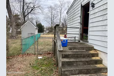 571 Hopping Road, Belford, NJ 07718 - Photo 22