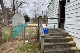 571 Hopping Rd, Belford, NJ 07718 - Photo 22